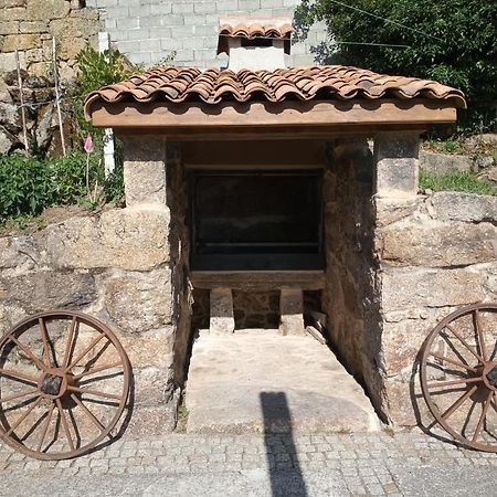 Albergue Do Xures Habitacion Compartida Mixta 8 Plazas Маус-де-Салас Экстерьер фото