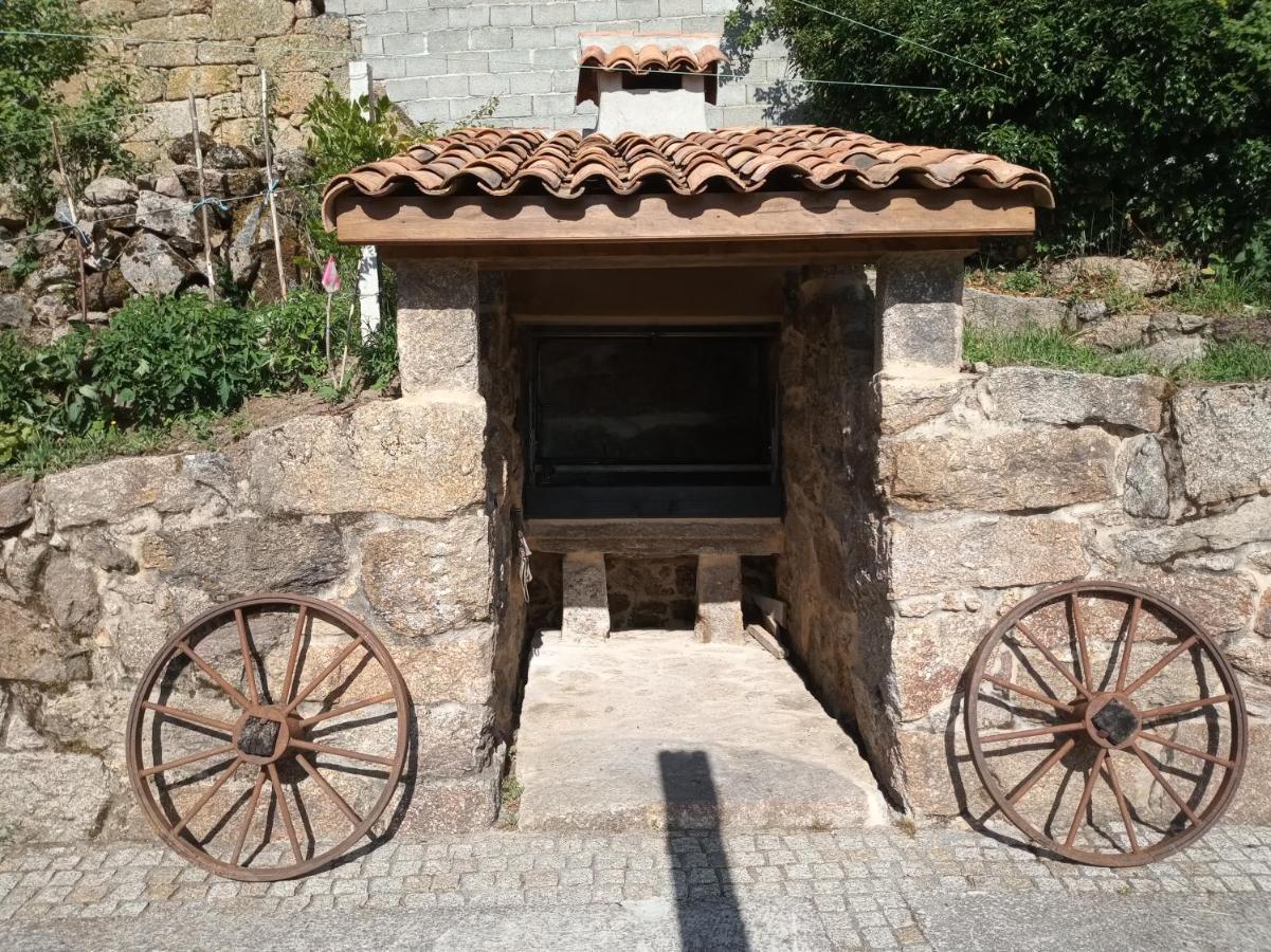 Albergue Do Xures Habitacion Compartida Mixta 8 Plazas Маус-де-Салас Экстерьер фото